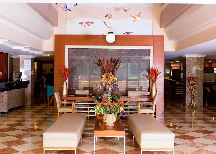 Fame & 5* Κεμέρ