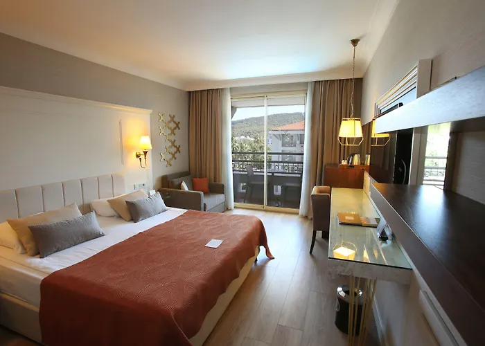 Fame & 5* Κεμέρ